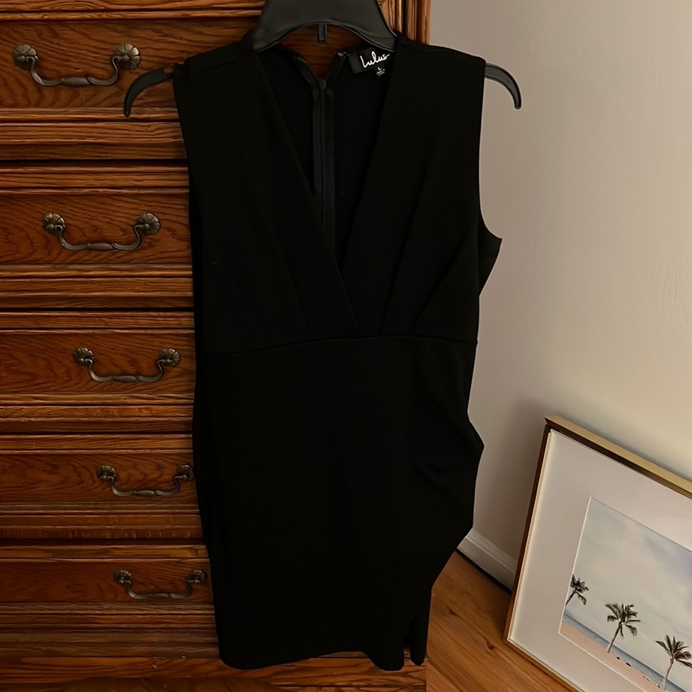 LULUS black dress
